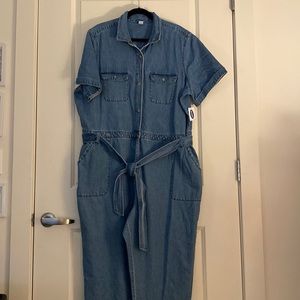 Denim Jumpsuit Old Navy NWT